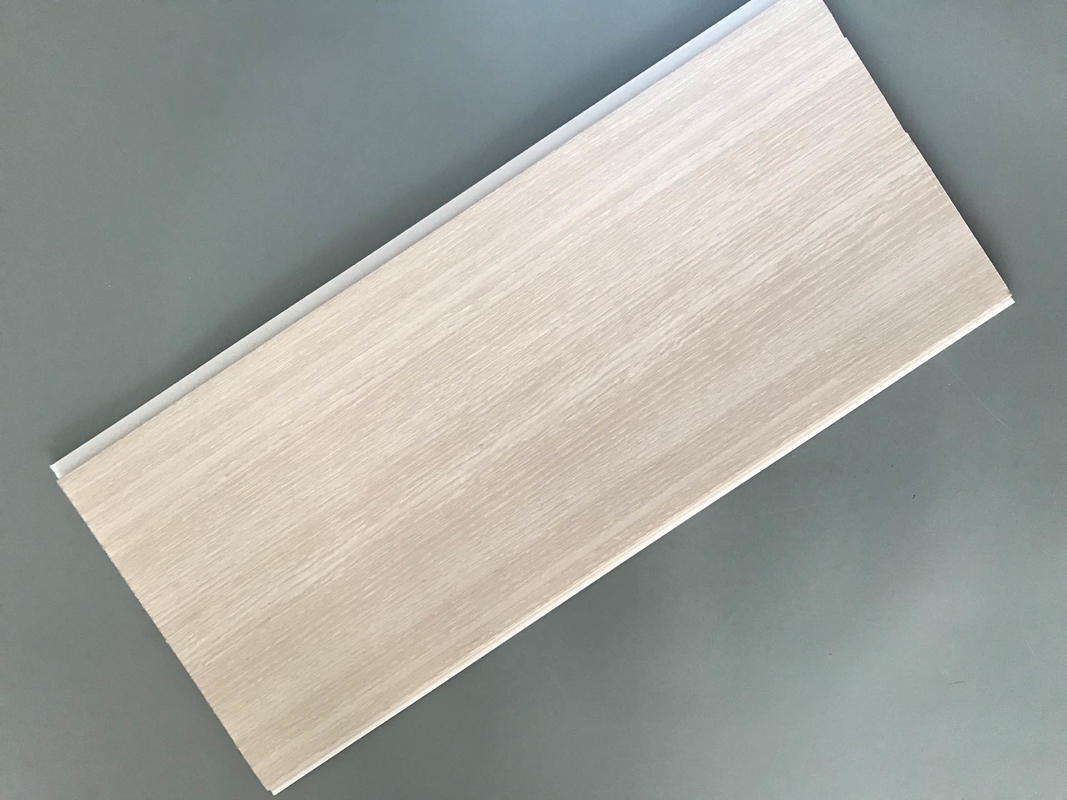 Strati impermeabili del laminato di bianco, pannelli per soffitti ... Laminato in resina impermeabile