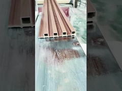 WPC pannello di parete interno parete decorativa popolare rivestimento di parete colore legno