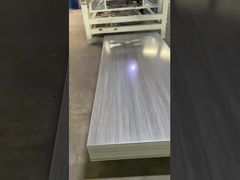 Produzione di impiallacciatura in legno PVC