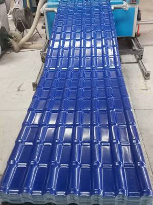 Piastrelle di tetto in UPVC spagnole Piastrelle di tetto in PVC Piastre di tetto in PVC Materiale di tetto in plastica colorato per fabbrica Piastrelle di tetto in UPVC ad alta resistenza