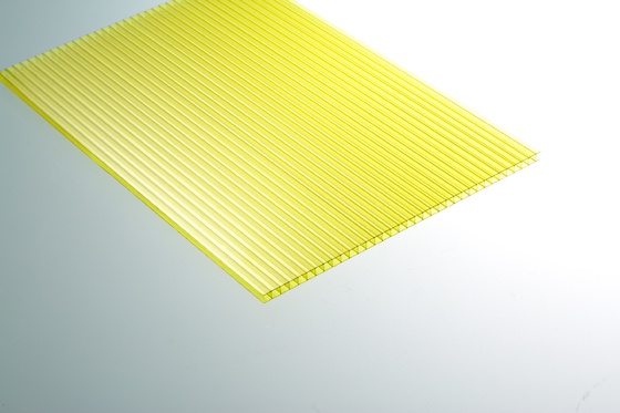 strato del policarbonato di 10mm - di 4mm, grande trasmissione della luce dello strato giallo di