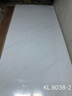 vendita a caldo 3 mm foglio di marmo UV pannello di parete in PVC bianco 1220*2440mm pannello UV per parete decorativa interna