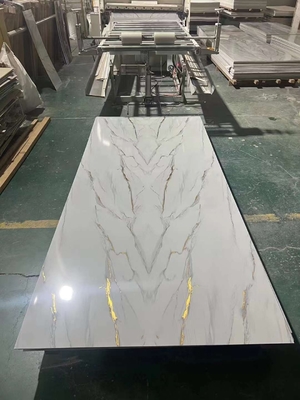 Fogli di marmo in PVC pannello di parete in pietra SPC in plastica rivestimento UV ecologico fogli di marmo materiale decorativo per pareti interne