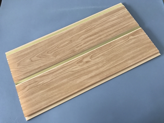 × 250 7 millimetri del × 5.95M del PVC di legno dei pannelli di installazione facile di forma media della scanalatura